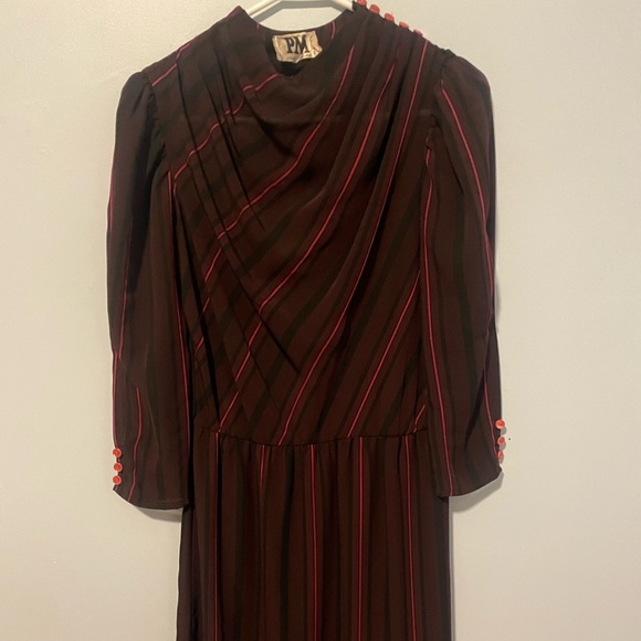 Elegant pink and black Striped Dress - Picture 1 of 5